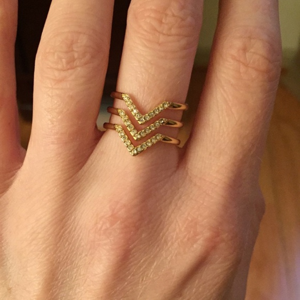 Stella and Dot Pavé Chevron Ring